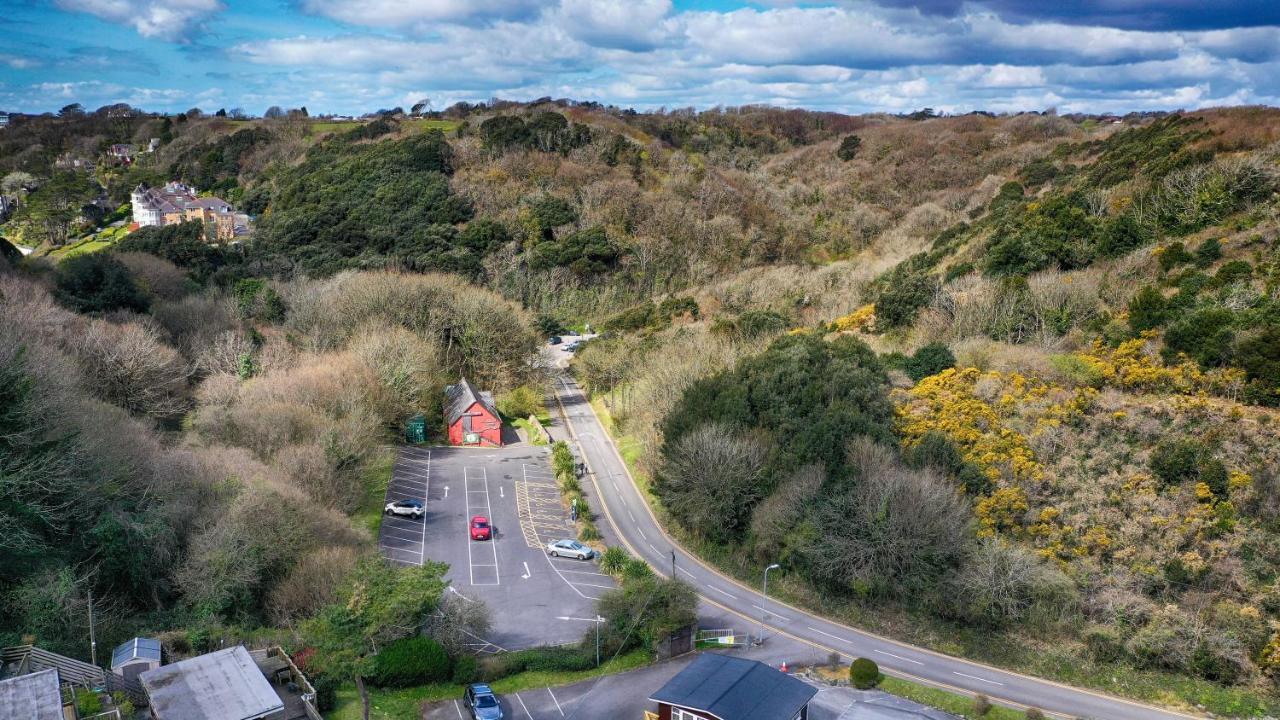 Caswell Beach Chalet 70 Located In Gower Peninsula Swansea Dış mekan fotoğraf